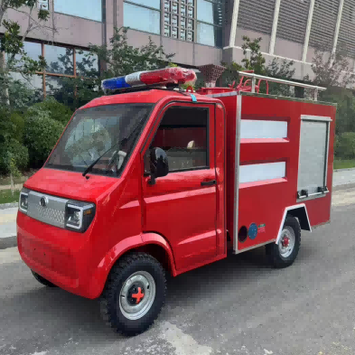 KW-1 tonnás modell elektromos tűzoltóautó